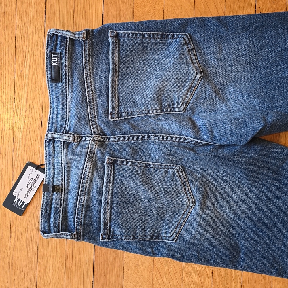 NWT, Kut From The Kloth, Rachael Fab AB Distressed Mom Jean, Medium Wash, 2 - Picture 9 of 14